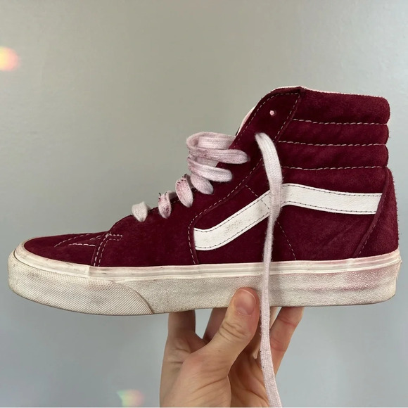 Vans Sk8-Hi burgundy shoes. Women’s size 8. Men’s size 6.5. - Picture 3 of 6